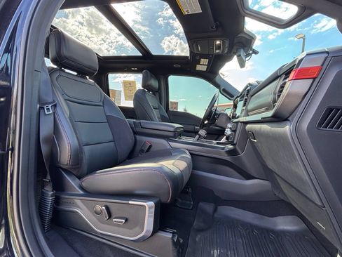 Used 2025 Ford F150 Raptor AWD/4WD image 24