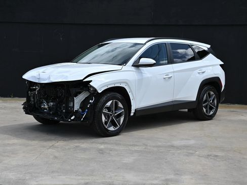 Used 2026 Hyundai Tucson SEL image 2