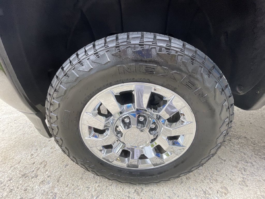 Certified 2015 GMC Sierra 2500 Denali w/ Duramax Plus Package AWD/4WD image 31