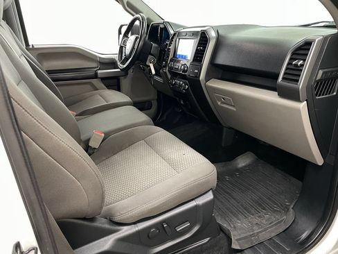 Used 2019 Ford F150 XLT w/ Equipment Group 302A Luxury AWD/4WD image 39