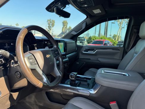 Used 2022 Chevrolet Silverado 1500 LTZ AWD/4WD image 20