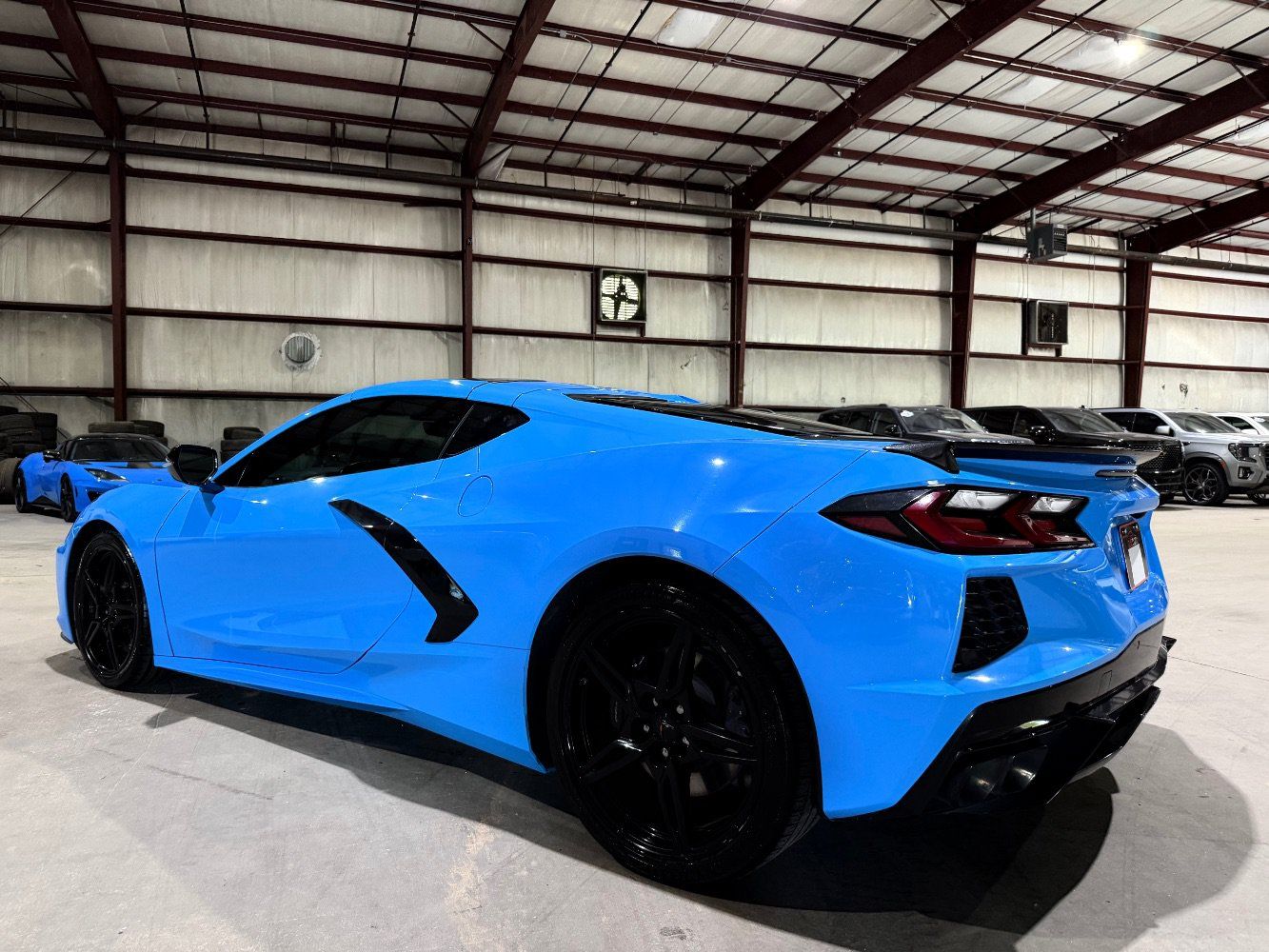 Used 2023 Chevrolet Corvette Stingray Preferred Cpe w/ Stealth Interior Trim Package RWD image 15