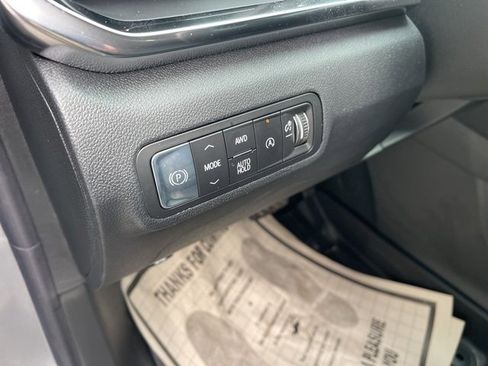 Used 2026 GMC Terrain Elevation w/ Elevation Premium Package image 22