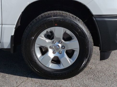 Used 2025 RAM 1500 Tradesman image 10