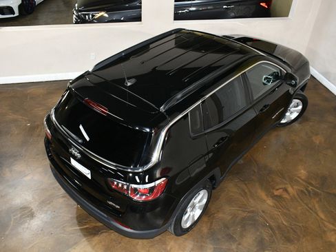 Used 2019 Jeep Compass Latitude w/ Popular Equipment Group image 75