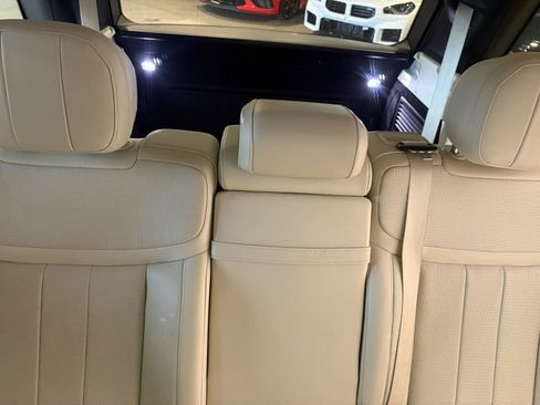Used 2023 Land Rover Range Rover Long Wheelbase SE AWD/4WD image 34