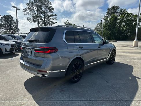 Certified 2026 BMW X7 xDrive40i image 3