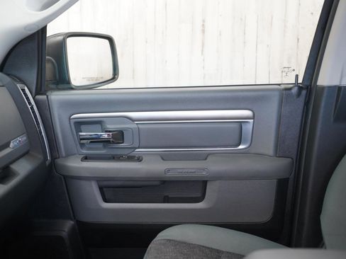 Used 2016 RAM 1500 Lone Star RWD image 30