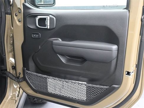 New 2026 Jeep Gladiator Willys image 11