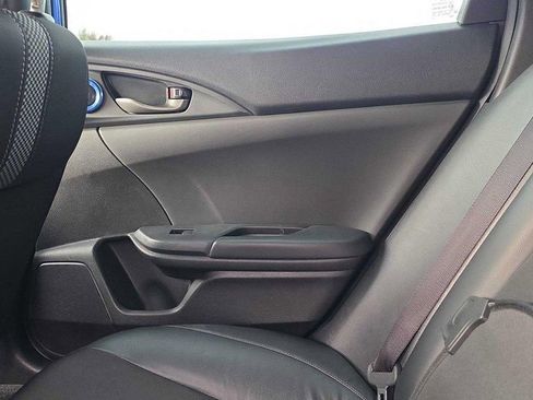 Used 2020 Honda Civic Sport image 11
