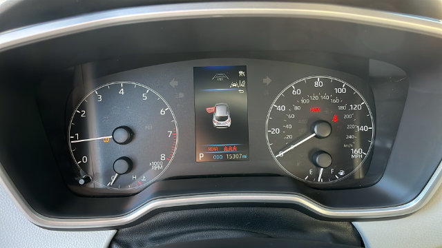 Used 2025 Toyota Corolla SE w/ SE Package FWD image 6