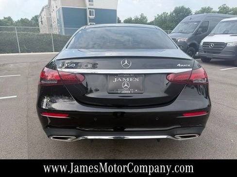 Used 2023 Mercedes-Benz E 350 4MATIC Sedan image 8