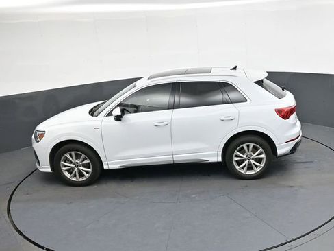 Used 2022 Audi Q3 2.0T Premium Plus w/ Premium Plus Package image 26