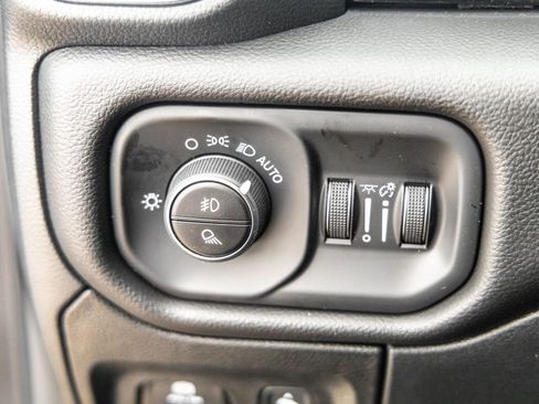 New 2026 RAM 1500 Laramie w/ Night Edition AWD/4WD image 33