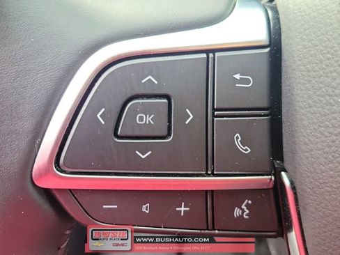 Used 2021 Toyota Highlander XLE image 25