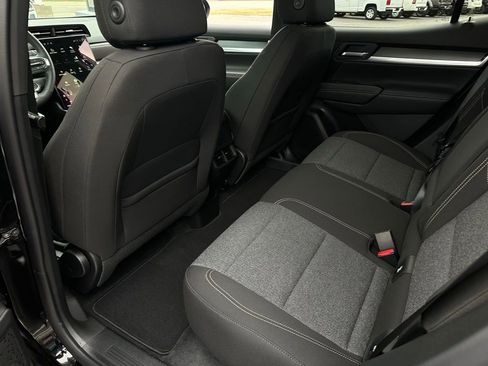 New 2026 GMC Terrain Elevation w/ Black Edition image 15