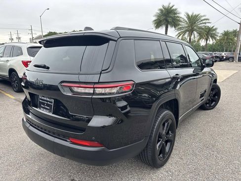 Used 2022 Jeep Grand Cherokee L Limited w/ Black Appearance Package RWD image 7