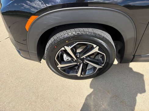 Used 2022 Chevrolet TrailBlazer RS w/ Sun and Liftgate Package AWD/4WD image 56