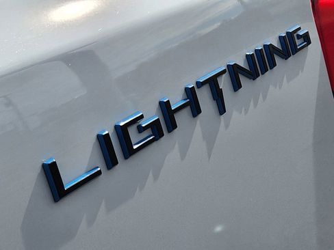 Certified 2024 Ford F150 Lightning Flash w/ Max Trailer Tow Package image 17