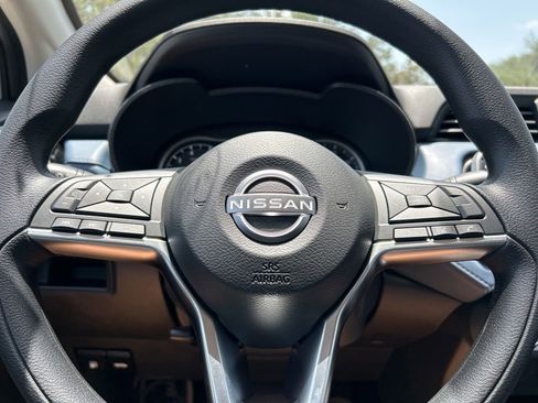 New 2025 Nissan Versa SV image 16