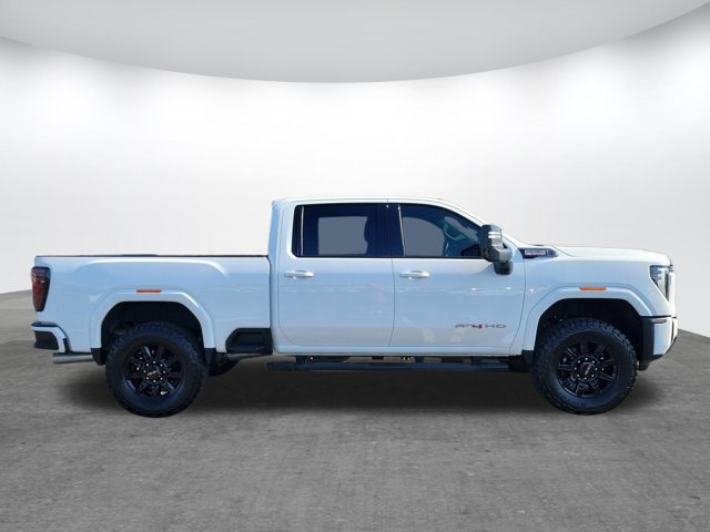Used 2026 GMC Sierra 2500 AT4 w/ AT4 Premium Plus Package AWD/4WD image 8