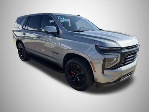 Used 2025 Chevrolet Tahoe RST w/ RST Performance Edition image 7