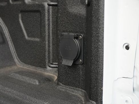 Used 2026 Chevrolet Silverado 1500 LT Trail Boss w/ LT Trail Boss Premium Package image 16