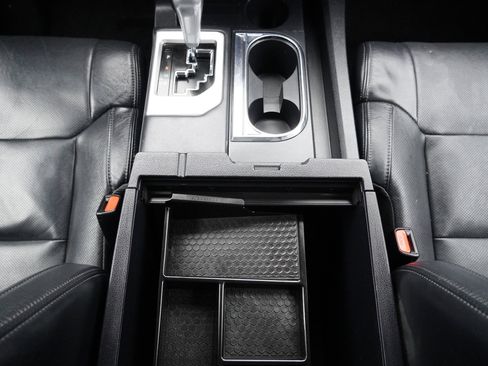 Used 2019 Toyota Tundra Platinum image 36