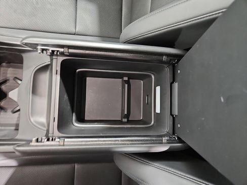 Used 2025 Hyundai Santa Fe XRT image 27