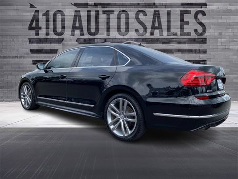 Used 2016 Volkswagen Passat 1.8T S FWD image 8