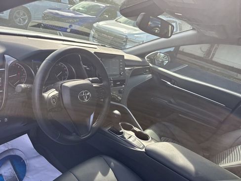 Used 2023 Toyota Camry SE w/ Convenience Package image 20