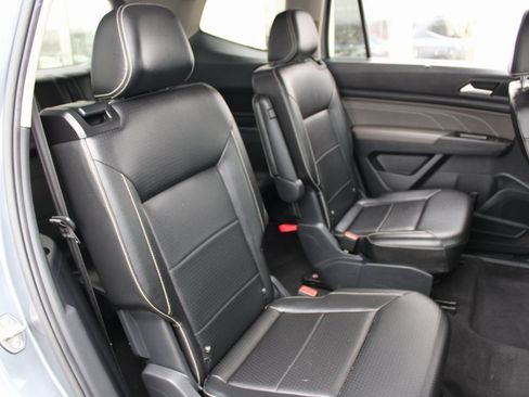 Certified 2022 Volkswagen Atlas SE image 24