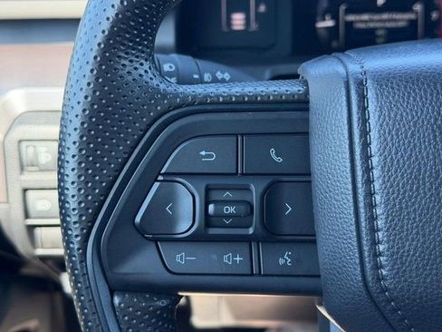 Used 2025 Toyota Tacoma 2WD Double Cab image 19