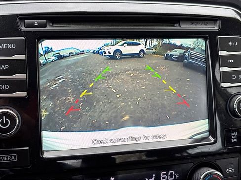 Used 2017 Nissan Maxima 3.5 SL image 29