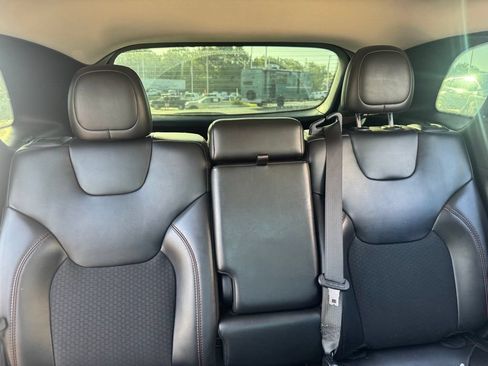 Used 2020 Jeep Cherokee Trailhawk AWD/4WD image 9