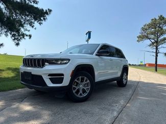 Used 2022 Jeep Grand Cherokee Limited RWD video 1