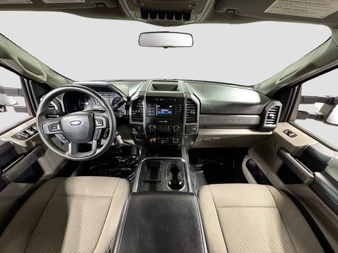 Used 2019 Ford F250 XLT w/ XLT Value Package image 14