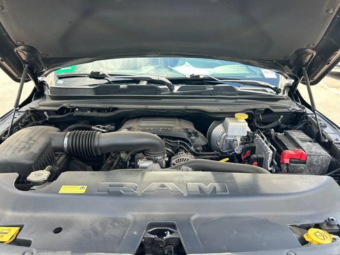 Used 2019 RAM 1500 Big Horn AWD/4WD image 25