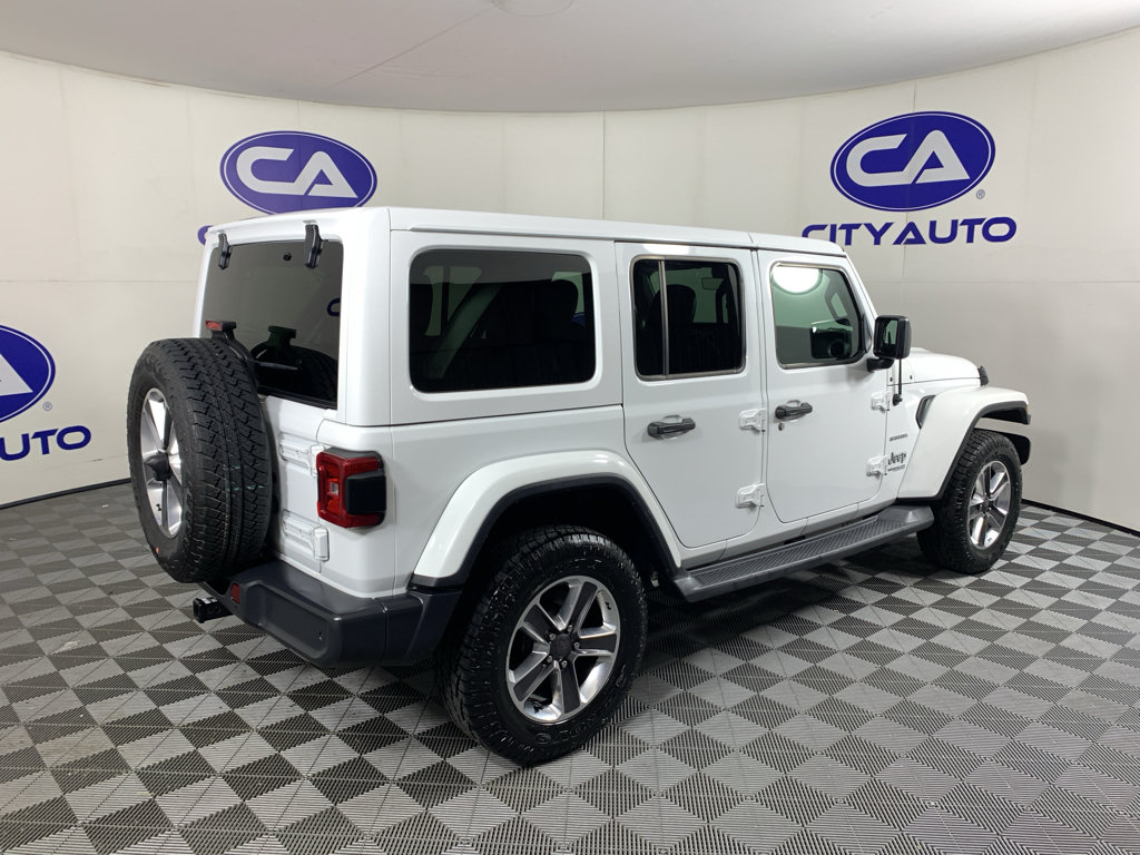 Used 2019 Jeep Wrangler Unlimited Sahara AWD/4WD image 3
