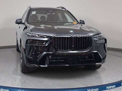 New 2027 BMW X7 xDrive40i w/ M Sport Package AWD/4WD image 2