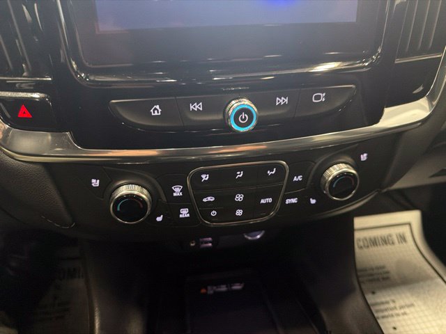 Used 2023 Chevrolet Traverse Premier AWD/4WD image 29