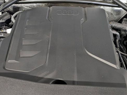 New 2025 Audi Q5 Premium Plus image 17