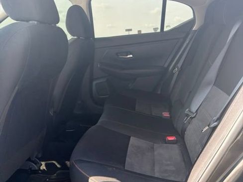 Used 2022 Nissan Sentra SR w/ Midnight Edition FWD image 10