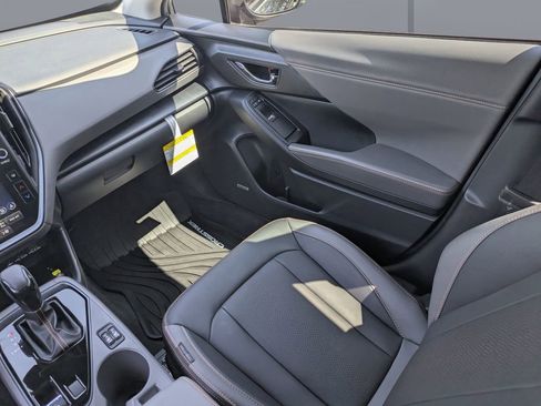 Certified 2025 Subaru Crosstrek 2.5i Limited w/ Popular Package #3A AWD/4WD image 16