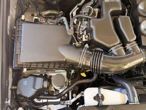 Used 2014 Toyota 4Runner SR5 Premium AWD/4WD image 13