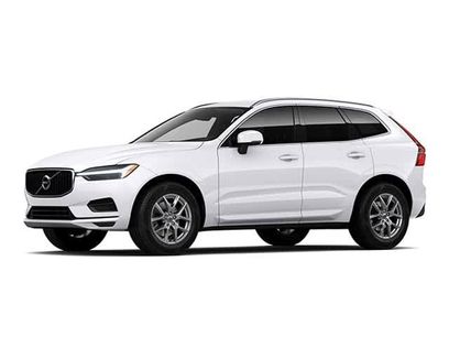 Used 2018 Volvo XC60 T5 Momentum w/ Vision Package