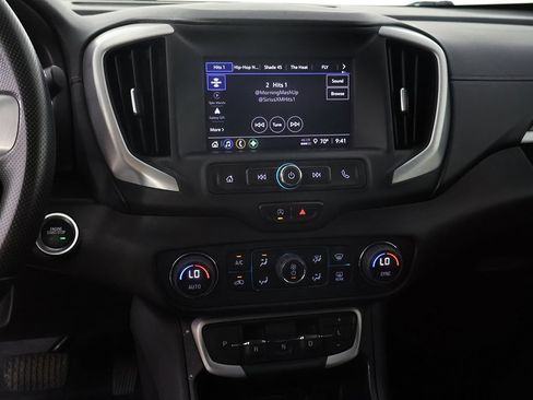 Used 2023 GMC Terrain SLE w/ Driver Convenience Package AWD/4WD image 41