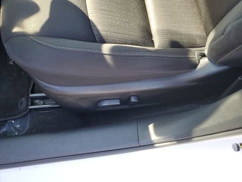 Certified 2023 Nissan Altima 2.5 SV FWD image 17