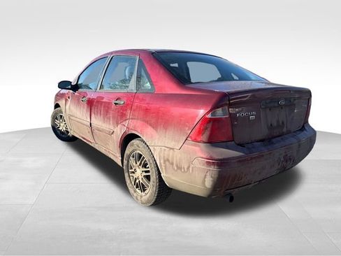 Used 2006 Ford Focus ZX4 Sedan image 5