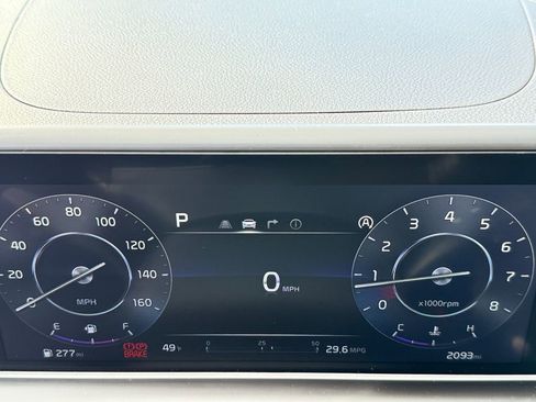 Certified 2024 Kia Seltos S image 13